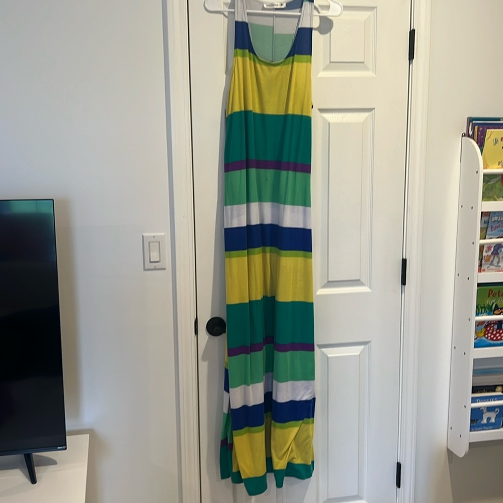 Super cute racer back maxi dress
